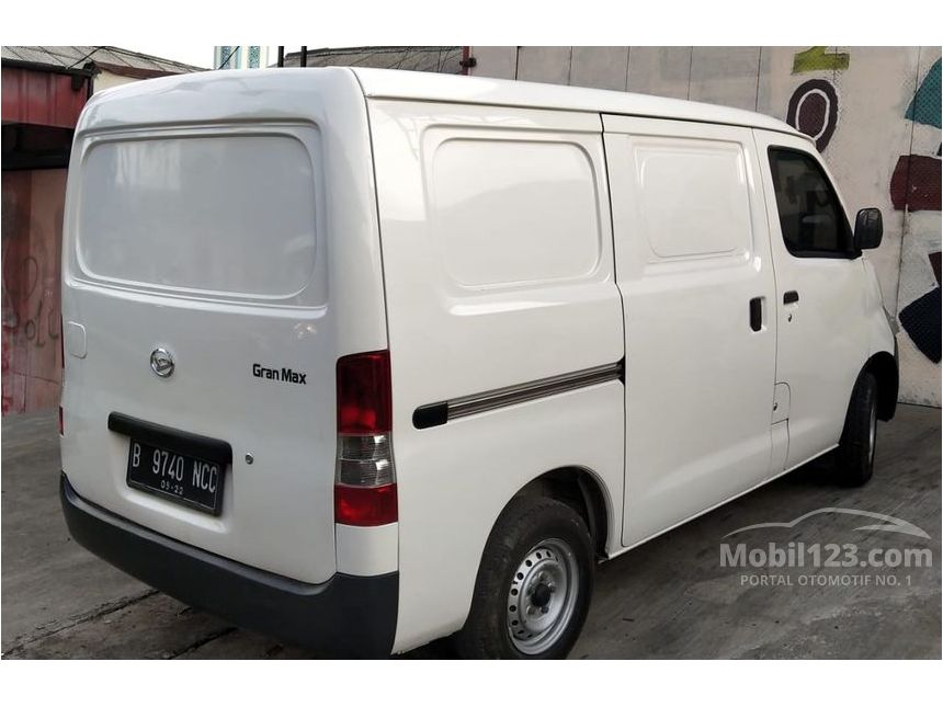 Jual Mobil  Daihatsu Gran  Max  2012 AC  1 3 di DKI Jakarta 