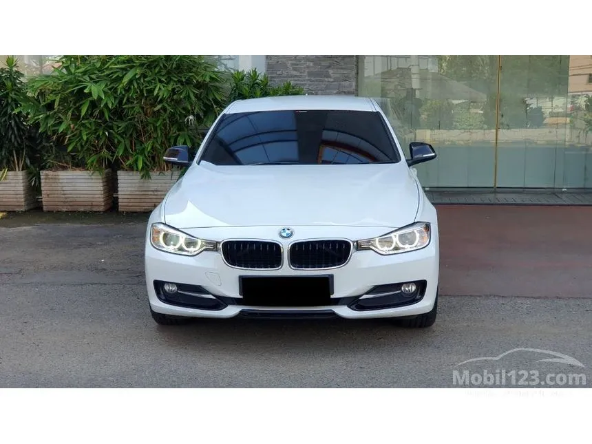 2015 BMW 320d Sport Sedan