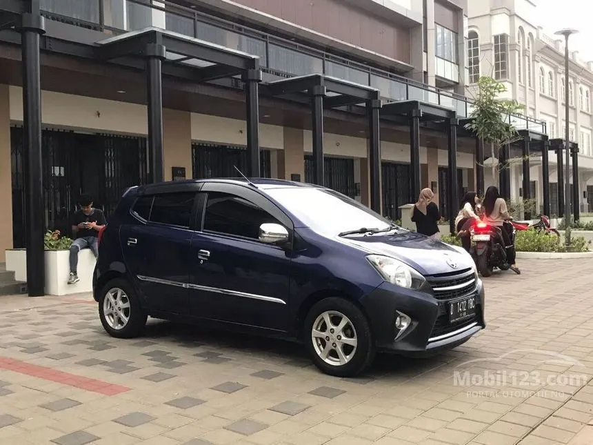 Jual Mobil Toyota Agya 2015 G 1.0 di Jawa Barat Manual Hatchback Biru Rp 88.000.000