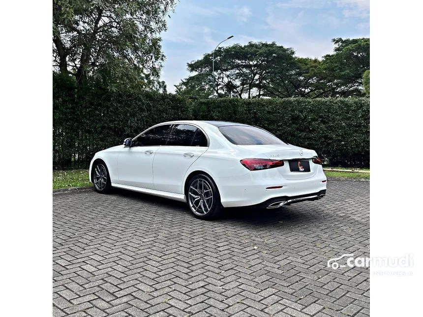 2022 Mercedes-Benz E300 AMG Line Sedan