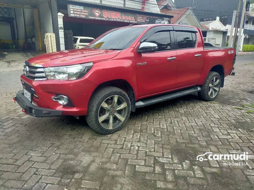 Jual Mobil Toyota Hilux 2019 V Double Cab 4X4 2.4 di Jawa Timur Automatic Pickup Merah Rp 424.000.000