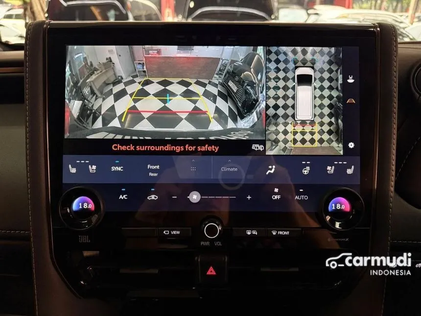 2024 Toyota Alphard HEV Modelista MPV