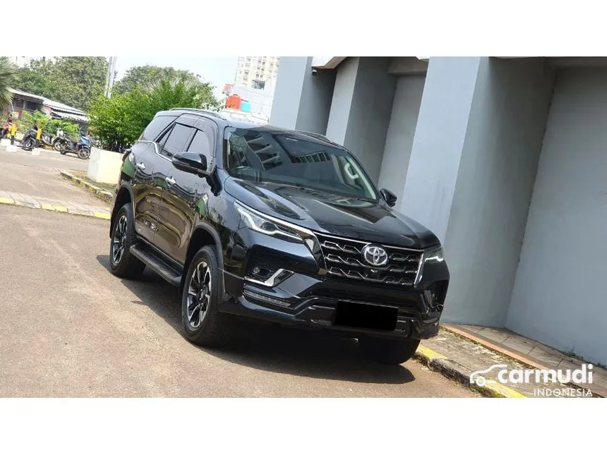 2022 Toyota Fortuner SRZ GR SPORT 4X2 SUV