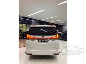 2020 Lexus LM 350 3.5 7 Seater MPV