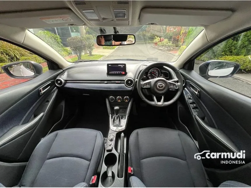 2023 Mazda 2 Sedan