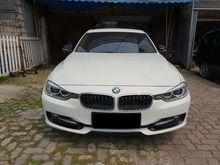 BMW 320i Sport Edition 2015 Tangan Pertama