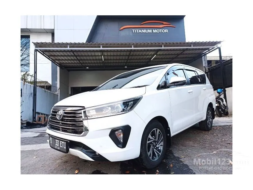 Jual Mobil Toyota Kijang Innova 2021 V 2.4 di Jawa Barat Automatic MPV Putih Rp 438.000.000