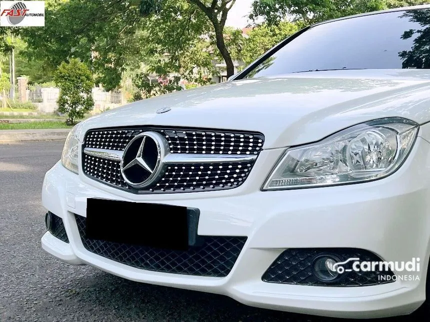 2012 Mercedes-Benz C200 CGI Sedan