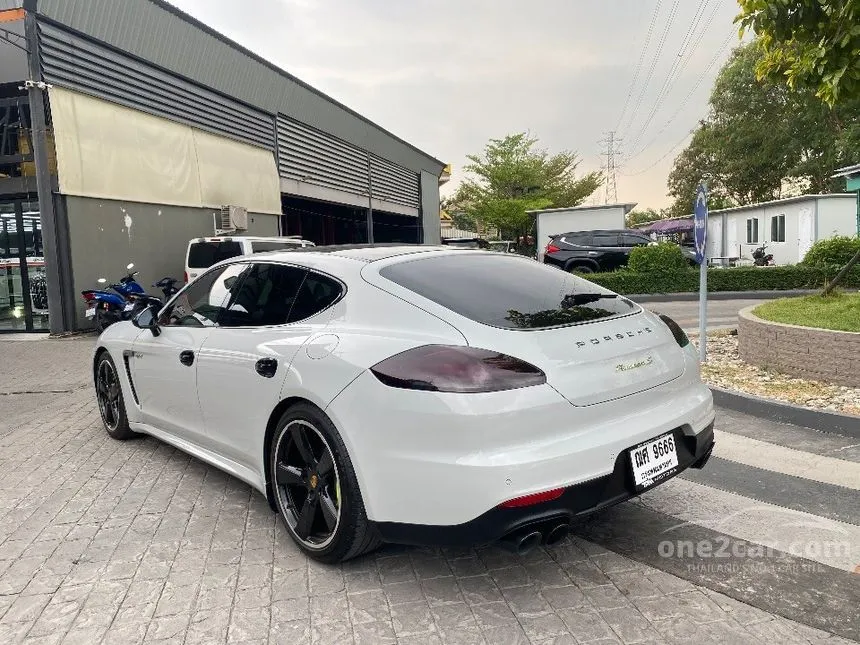 2016 Porsche Panamera S E-Hybrid Sedan