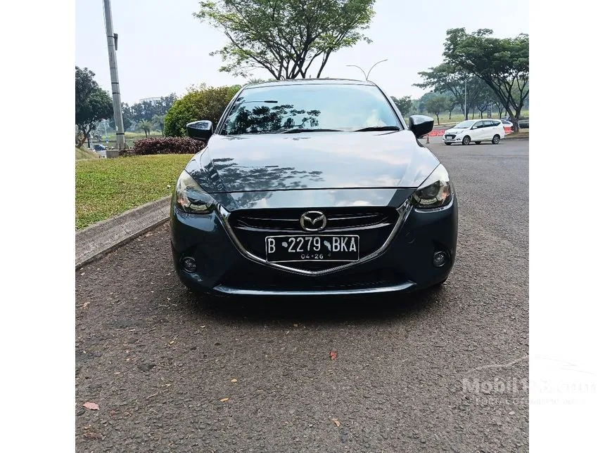 Jual Mobil Mazda 2 2015 R 1.5 di DKI Jakarta Automatic Hatchback Abu