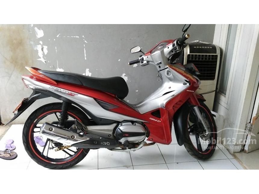 Jual Motor Honda Revo 2010 0 1 Di Banten Automatic Merah Rp 3 750
