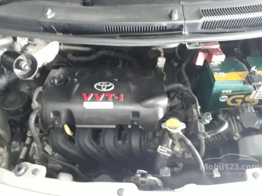 2013 Toyota Yaris TRD Sportivo Hatchback