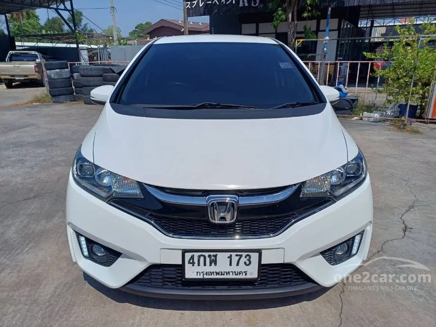 2016 Honda JAZZ SV Hatchback