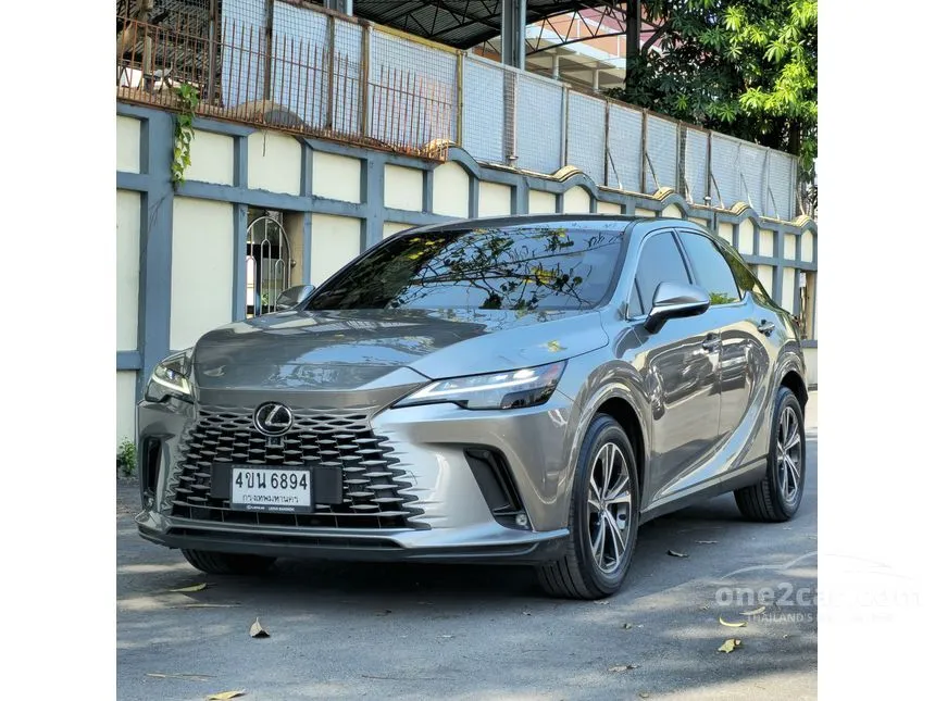 2023 Lexus RX450h+ Luxury SUV