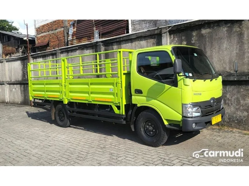 Jual Mobil Hino Dutro 2022 115 SDL 4.0 di DKI Jakarta Manual Trucks Hijau Rp 309.000.000