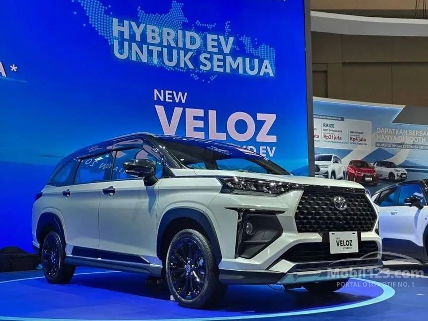 2025 Toyota Veloz Q (Premium Color) MPV
