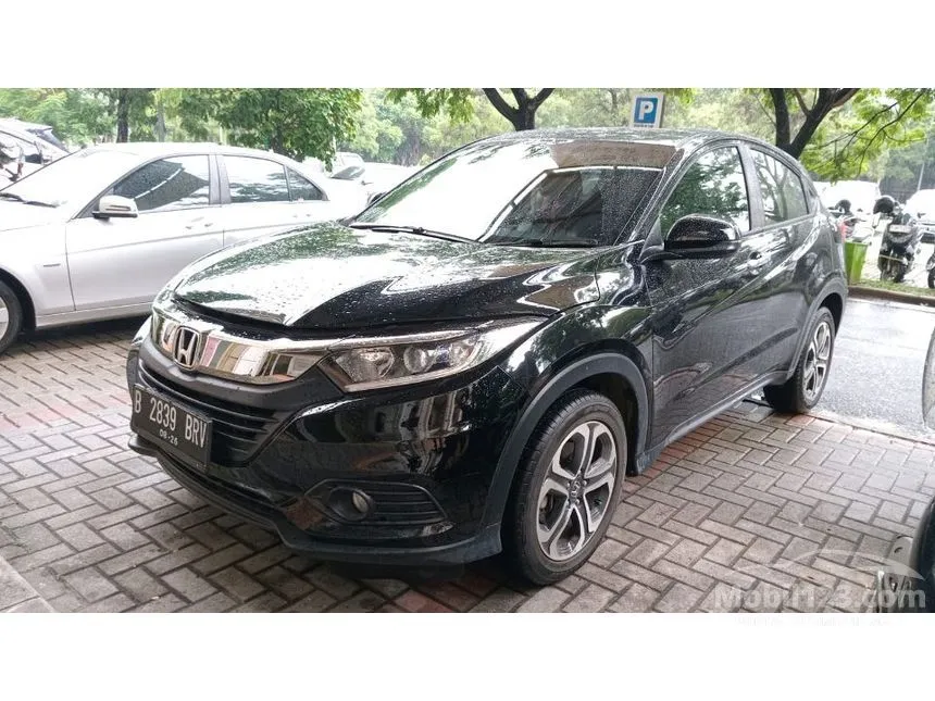 Jual Mobil Honda HR
