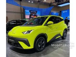2025 BYD Atto 1 Standard Range Dynamic Hatchback