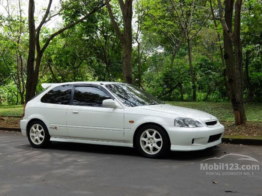 Jual Mobil Honda Civic 2000 1.6 Di Jawa Tengah Manual Sedan Putih Rp ...