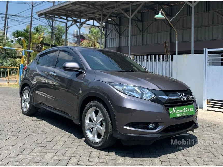 Jual Mobil Honda HR