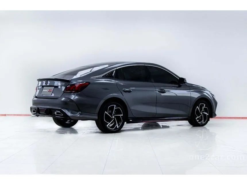 2022 MG MG5 X Sedan