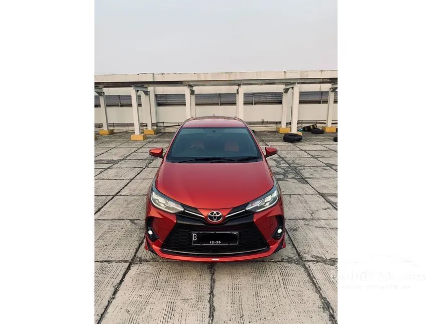 Jual Mobil Toyota Yaris 2021 S GR Sport 1.5 di DKI Jakarta Automatic Hatchback Merah Rp 235.000.000