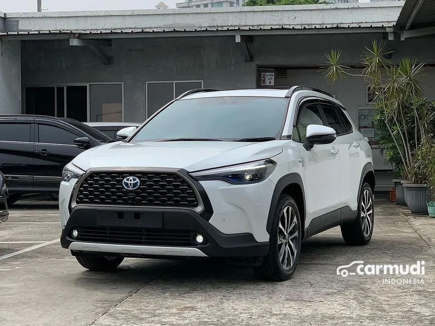 Jual Mobil Toyota Corolla Cross 2024 Hybrid 1.8 di DKI Jakarta Automatic Wagon Putih Rp 325.000.000