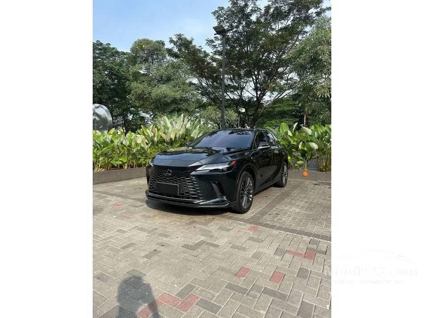 2023 Lexus RX 350h Luxury SUV