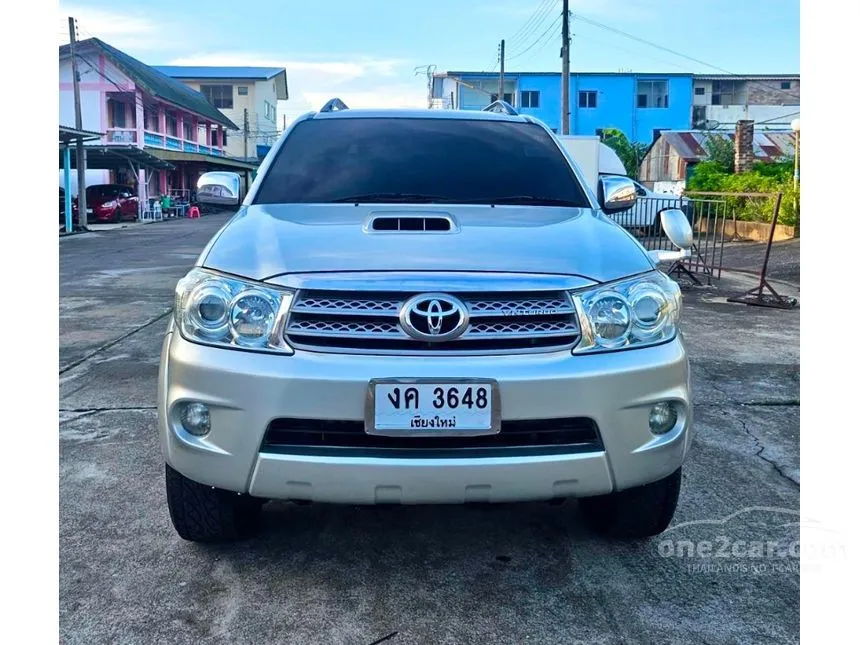 2010 Toyota FORTUNER V Aperto SUV