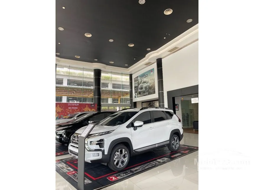 Jual Mobil Mitsubishi Xpander 2024 CROSS Premium Package 1.5 di Banten Automatic Wagon Abu