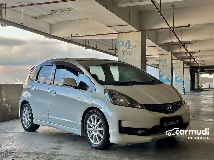 2014 Honda Jazz RS Hatchback