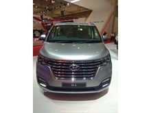 Promo akhir tahun Hyundai, diskon besar, harga spesial, penghabisan stock nik lama, Hyundai H-1 2.5 Royale MPV 2018