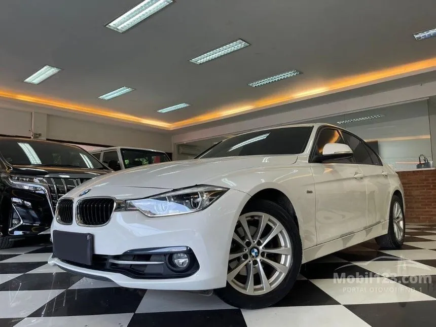 Jual Mobil BMW 320i 2016 Sport 2.0 di DKI Jakarta Automatic Sedan Putih Rp 345.000.000