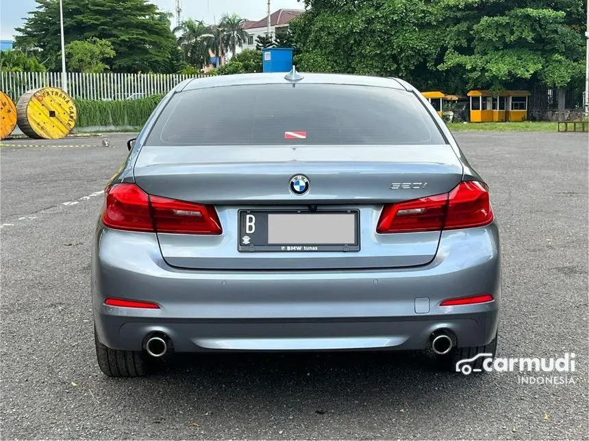2020 BMW 520i Sedan