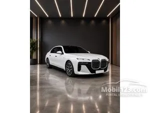 2024 BMW 735i 3.0 M Sport Sedan