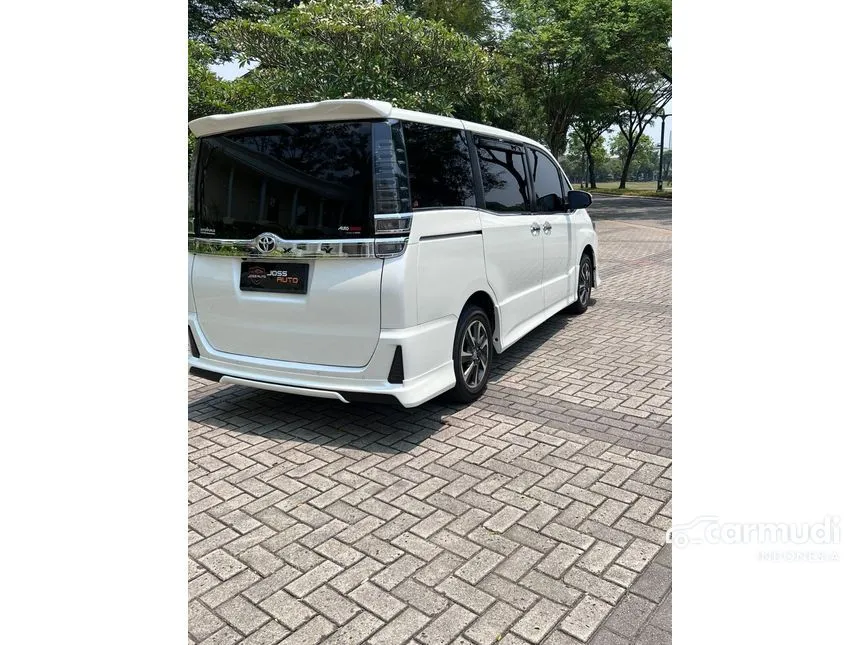 2019 Toyota Voxy Wagon