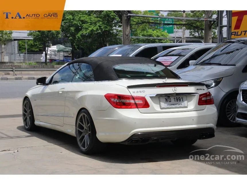 2010 Mercedes-Benz E250 Avantgarde BlueEFFICIENCY Convertible