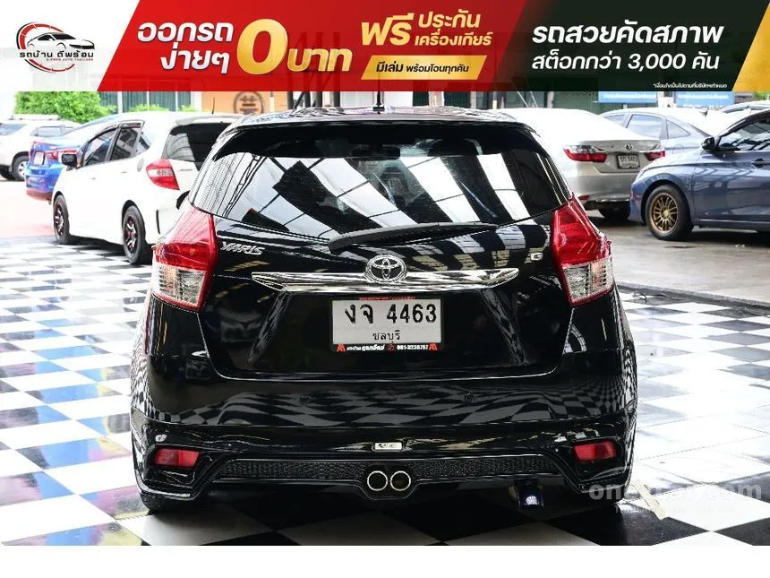 2015 Toyota YARIS G Hatchback