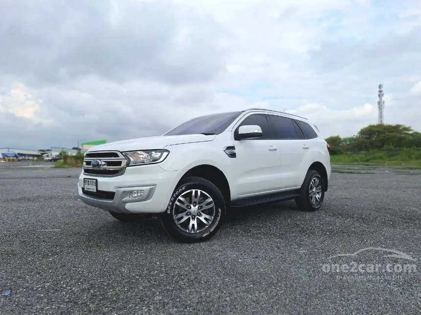 2016 Ford EVEREST Titanium SUV
