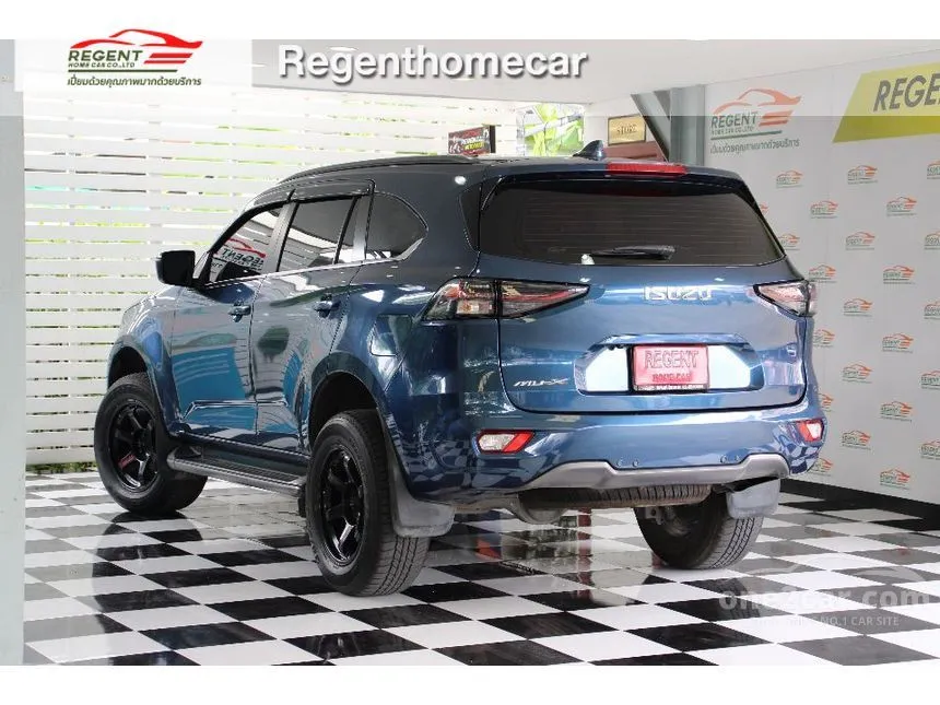 2023 Isuzu MU-X Ultimate SUV