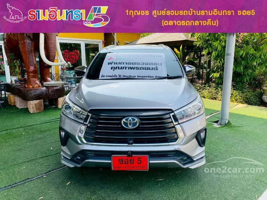2022 Toyota INNOVA Crysta Premium Wagon