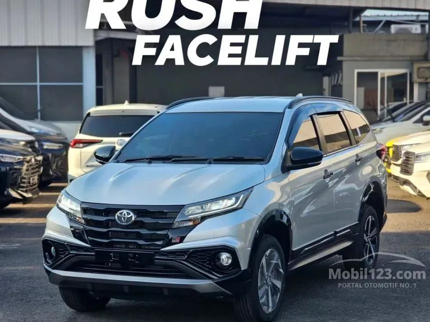 Jual Mobil Toyota Rush 2024 S GR Sport 1.5 di DKI Jakarta Automatic SUV Silver Rp 265.400.000