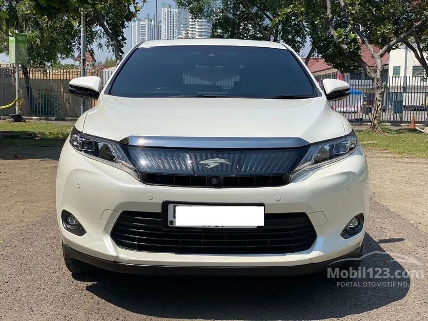 Jual Mobil Toyota Harrier 2014 2.0 di DKI Jakarta Automatic SUV Putih Rp 348.000.000