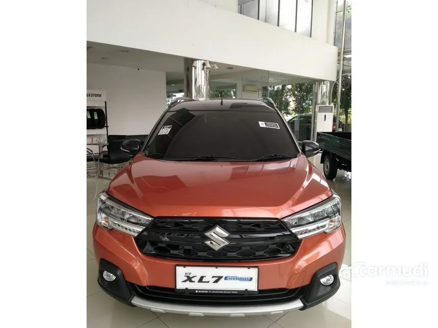 Jual Mobil Suzuki XL7 2024 ALPHA Hybrid 1.5 di Jawa Barat Automatic Wagon Orange Rp 281.000.000