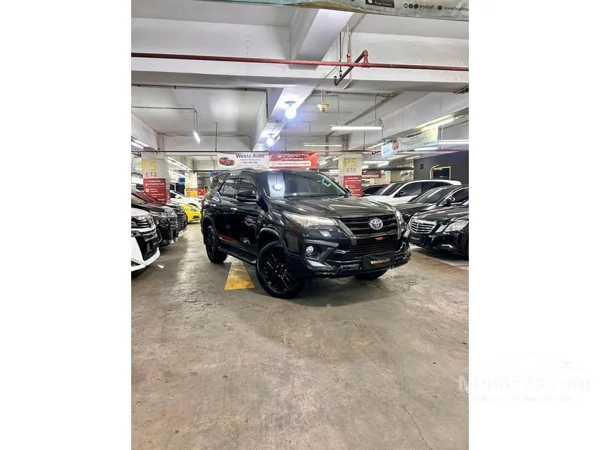 2019 Toyota Fortuner VRZ TRD 4X2 SUV