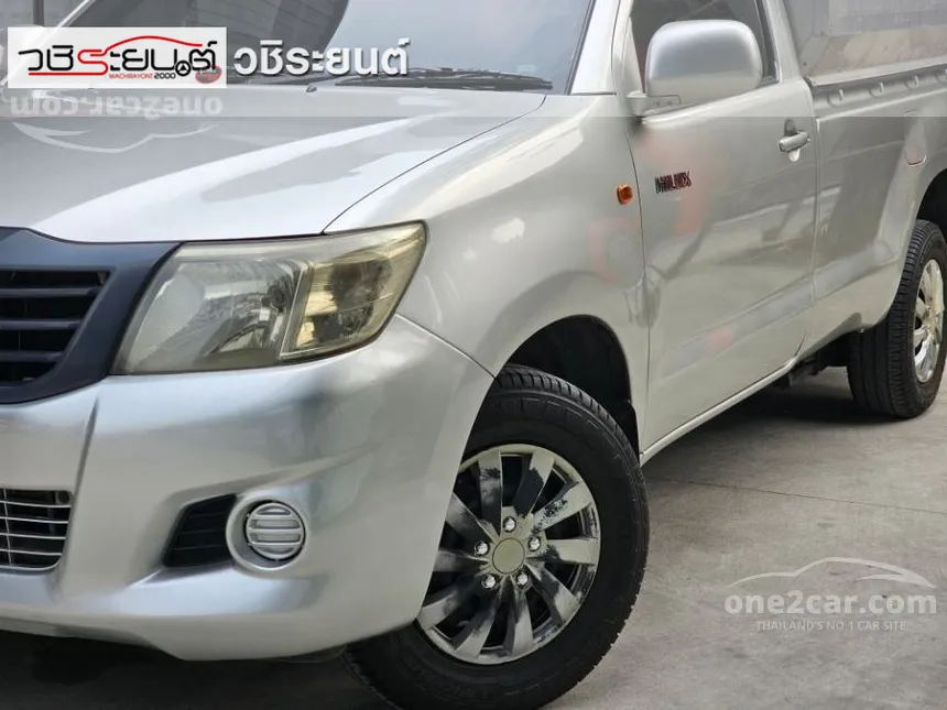 2013 Toyota Hilux Vigo CNG Pickup