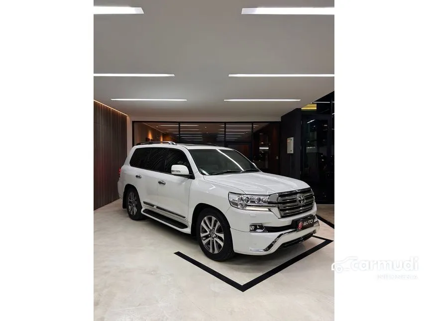 2018 Toyota Land Cruiser 200 VX-R SUV