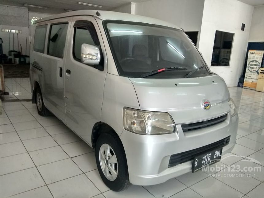 Jual Mobil  Daihatsu Gran  Max  2009 D 1 3 di Jawa  Barat  