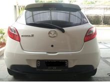 2011 Mazda 2 1.5 R Sedan