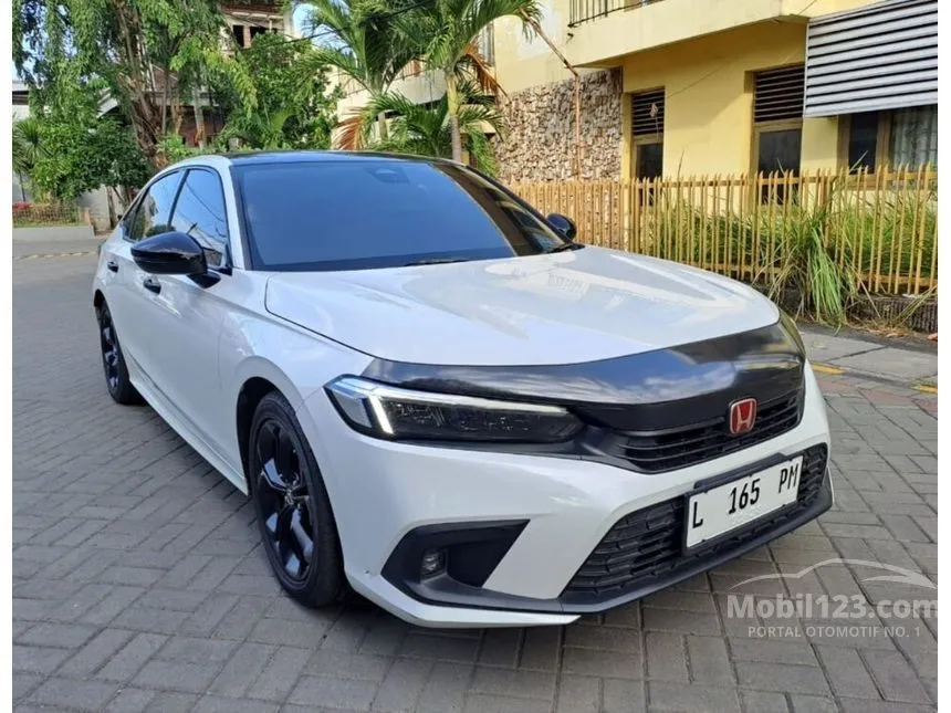 Jual Mobil Honda Civic 2022 RS 1.5 di Jawa Timur Automatic Sedan Putih Rp 527.000.000